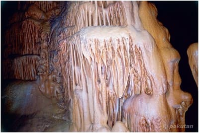 Cave04